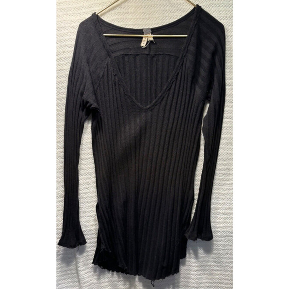 Free People Oversized Distressed Raw Hem Boho Black Knit Long Sleeve Top/Dress L